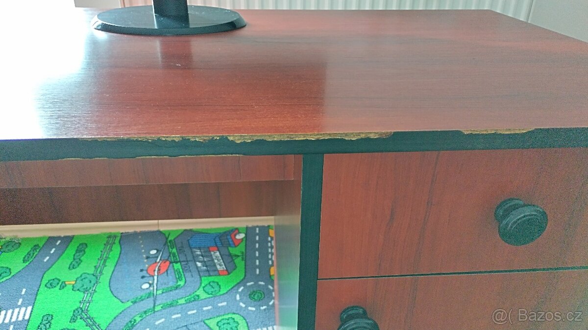 Skříně a psací stůl - 7