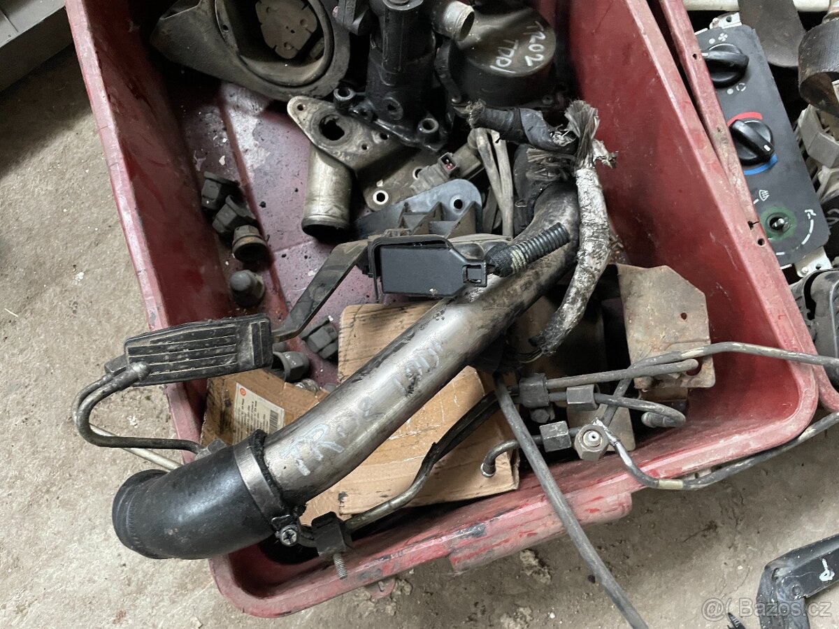 Ford Transit 2.0tddi náhradní díly - 7