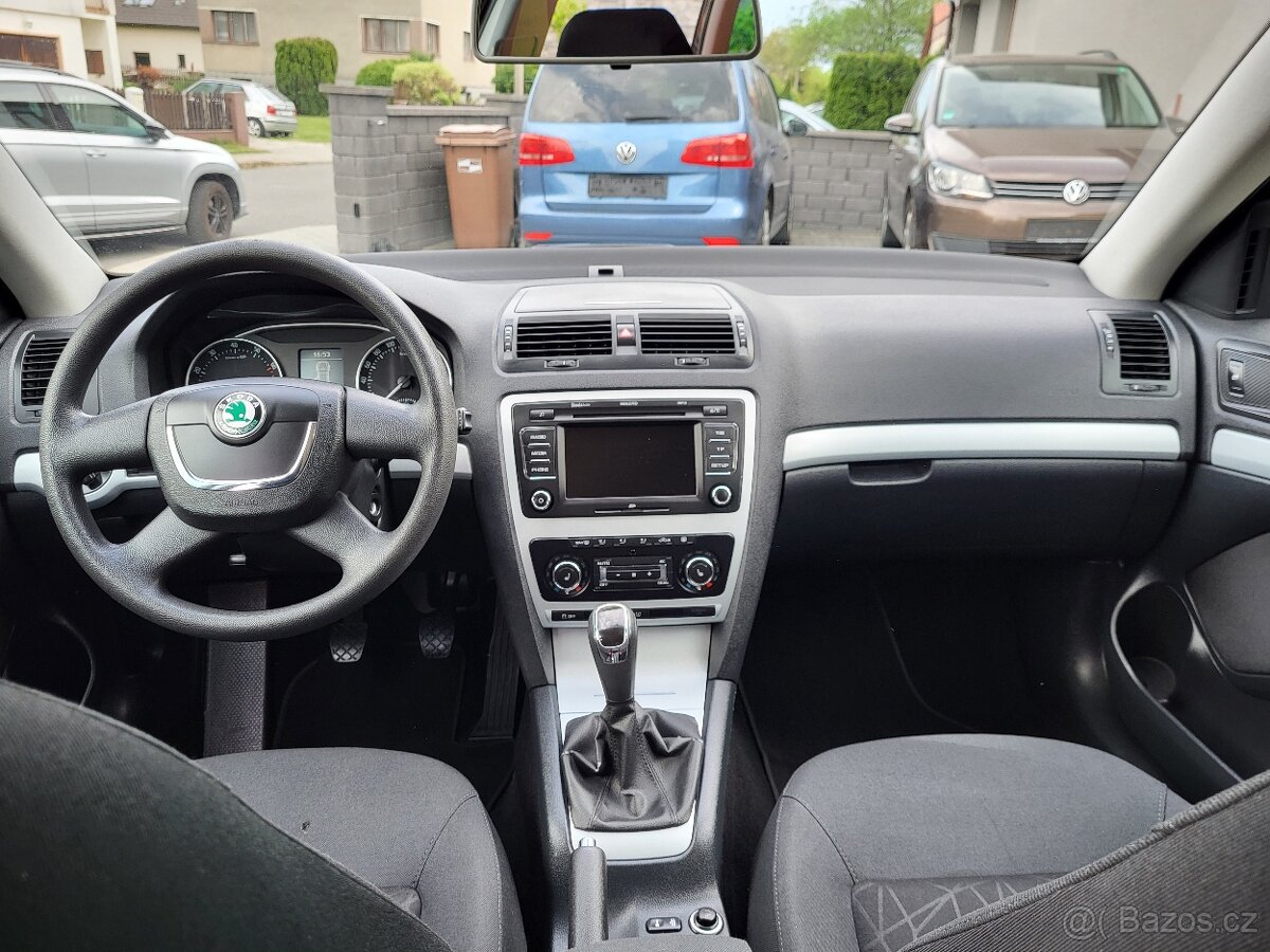 PRODÁNO Škoda Octavia combi 1.4Tsi 90kw,výbava FAMILY - 7