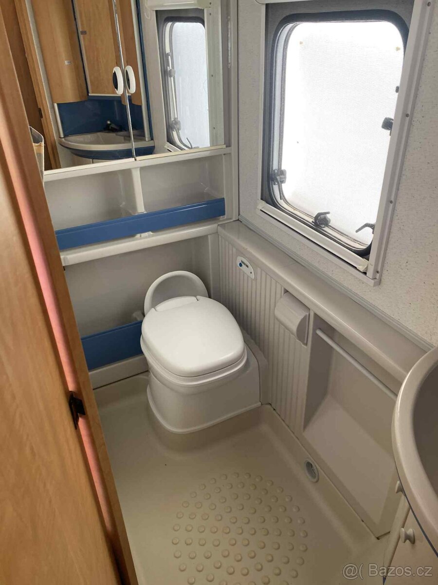 Burstner Ventana 440/ MOVER/ Francouzská postel - 7