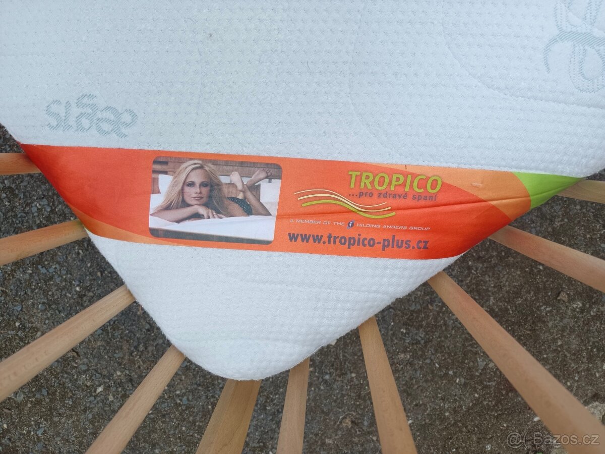 Dětská postýlka včetně příslušenství. - 7