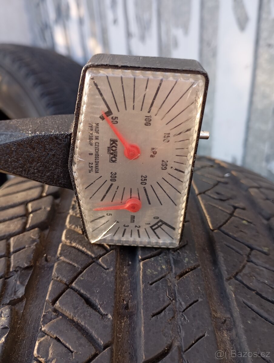 Letní pneu Michelin 215/70/16 - 7