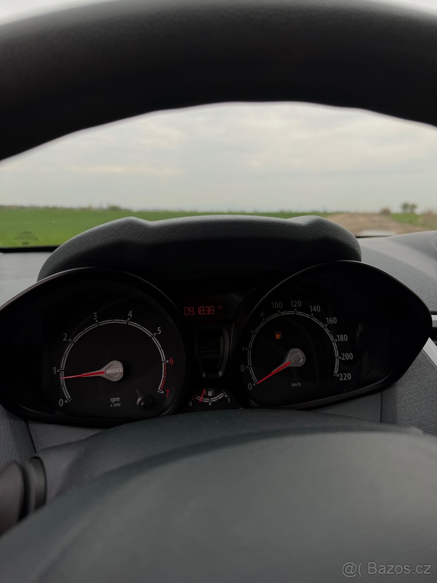 Ford Fiesta 1.25i - 7