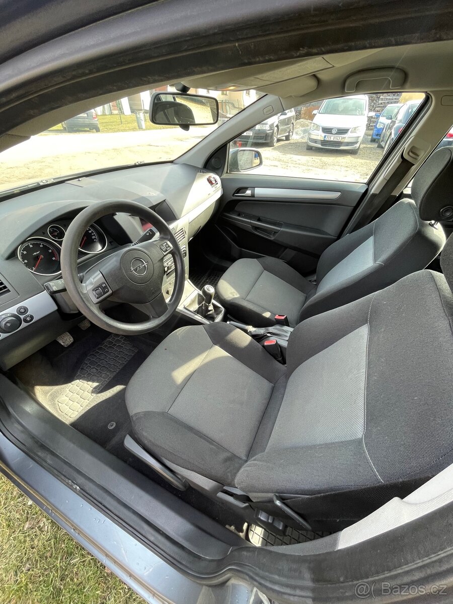 OPEL ASTRA - 7