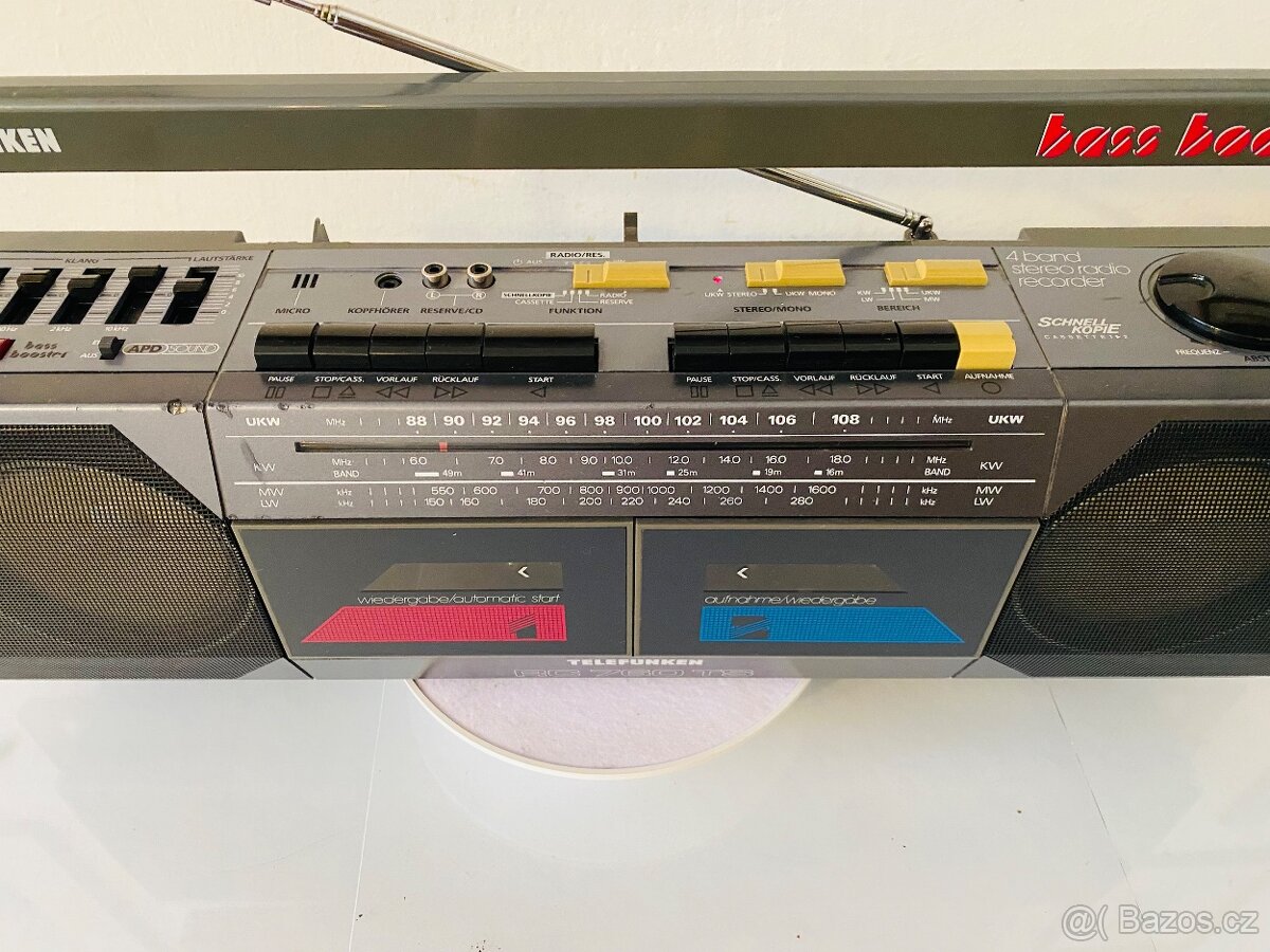 Radiomagnetofon Telefunken RC 760TS, rok 1989 - 7