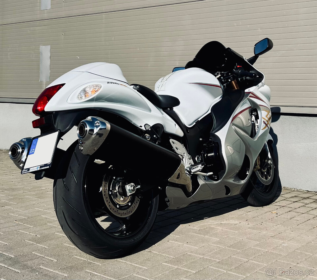 SUZUKI-GSX-1300R-HAYABUSA-145KW-2015-1MAJ-4,800KM-SERVIS-TOP - 7