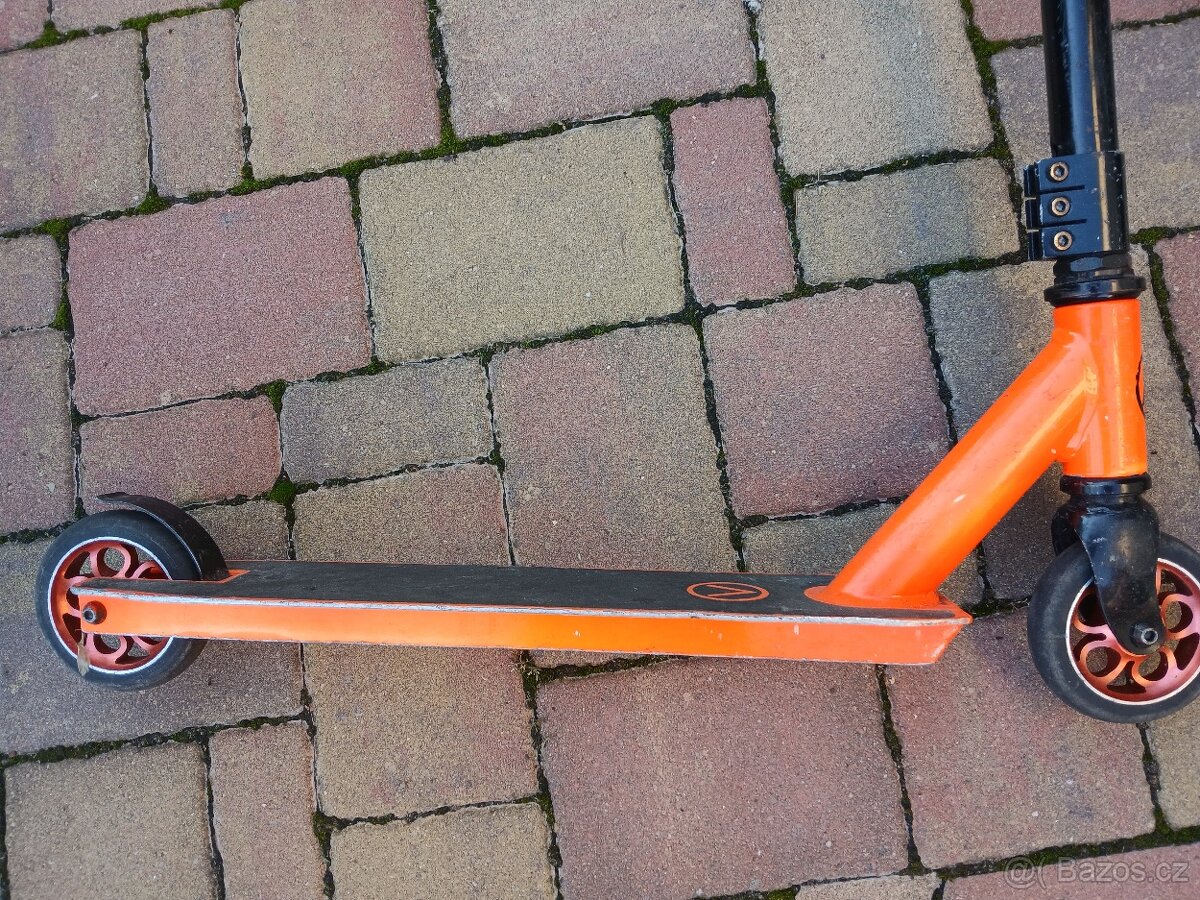 Freestyle koloběžka Spartan - 7