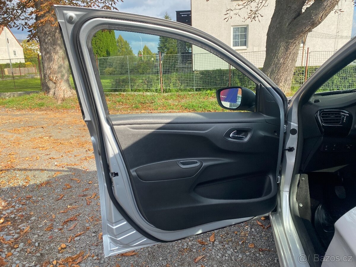 Peugeot 301 1.2 i Klima, 8xPneu - 7