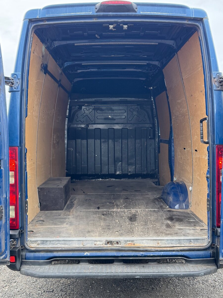 Iveco Daily - 7