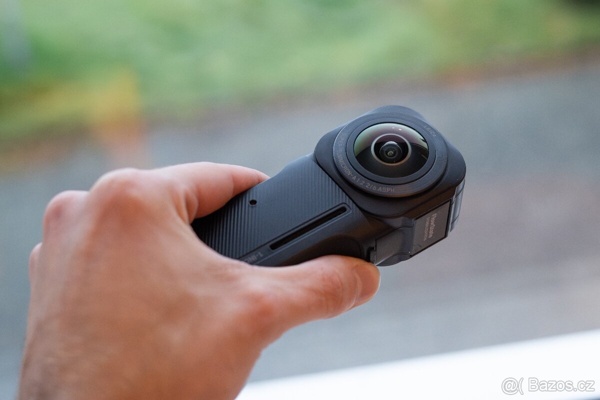 Insta360 ONE RS 1-Inch - 7