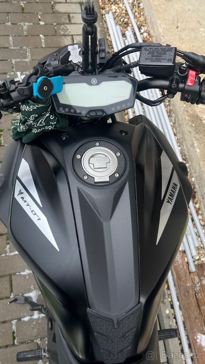 Yamaha mt07 2020 35kW černá - 7