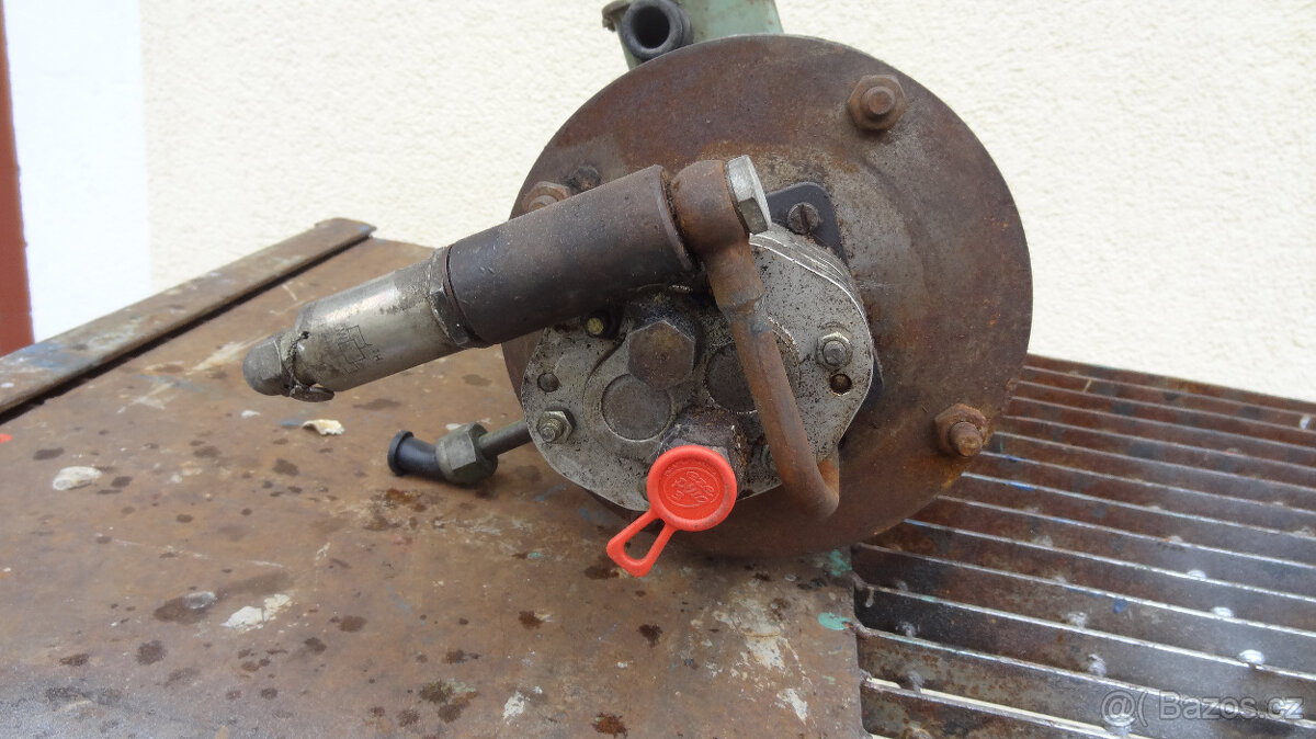 prodám hydraulické čerpadlo - 7