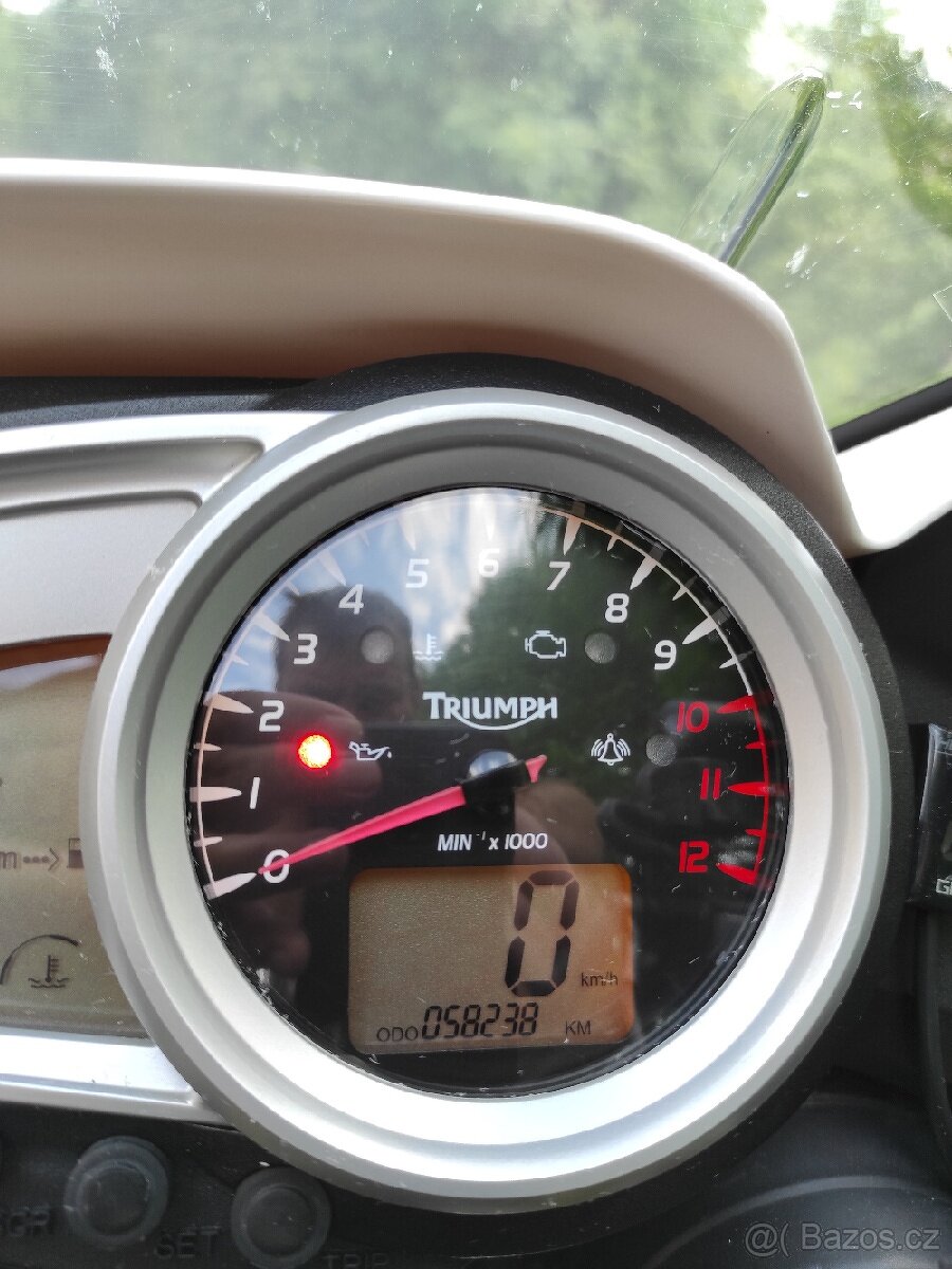 Prodám Triumph Tiger 1050 rv. 2011 - 7