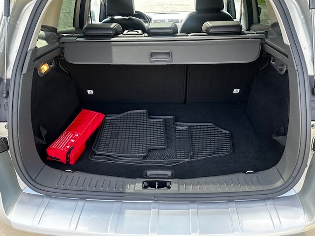 Ford Kuga 2.0TDCi 4WD, r.2008, serviska, STK,klima - 7