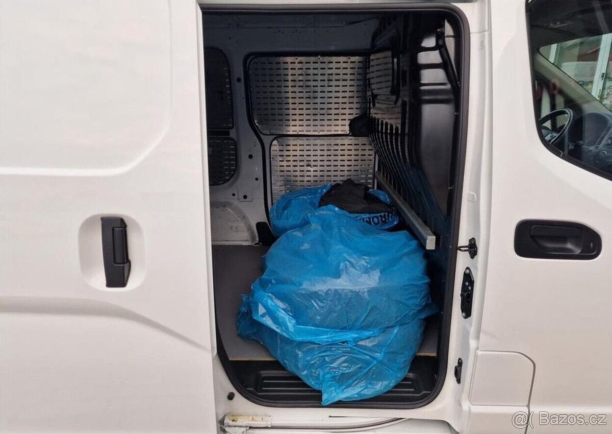 Nissan NV200, Acenta Eletric,původ ČR,1.Maj - 7