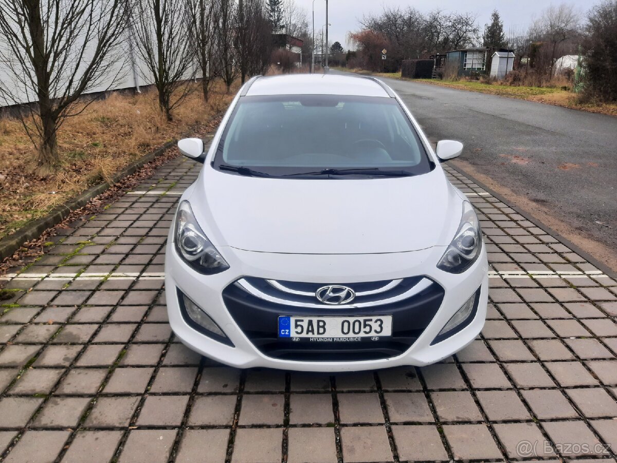 Hyundai i30 1.6CRDI 81kW, 2015, NOVÉ V ČR, DPH - 7