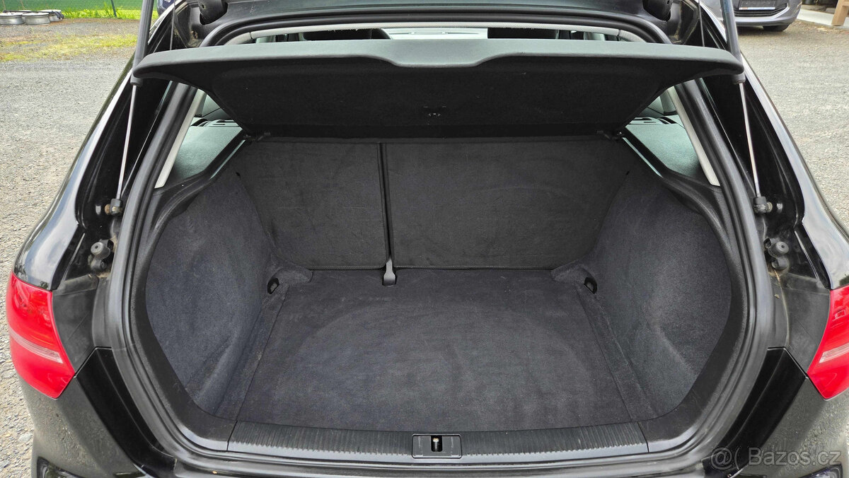 AUDI A3 TFSi ATTRACTION 1MAJITEL - 7