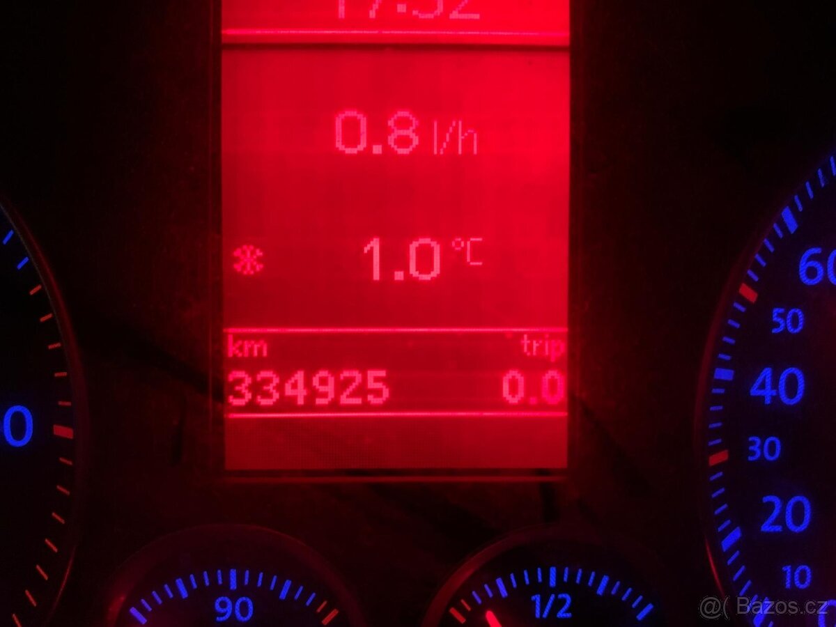 VW Touran, 1,9 TDi, 77 kW, r.v.2009 - 7