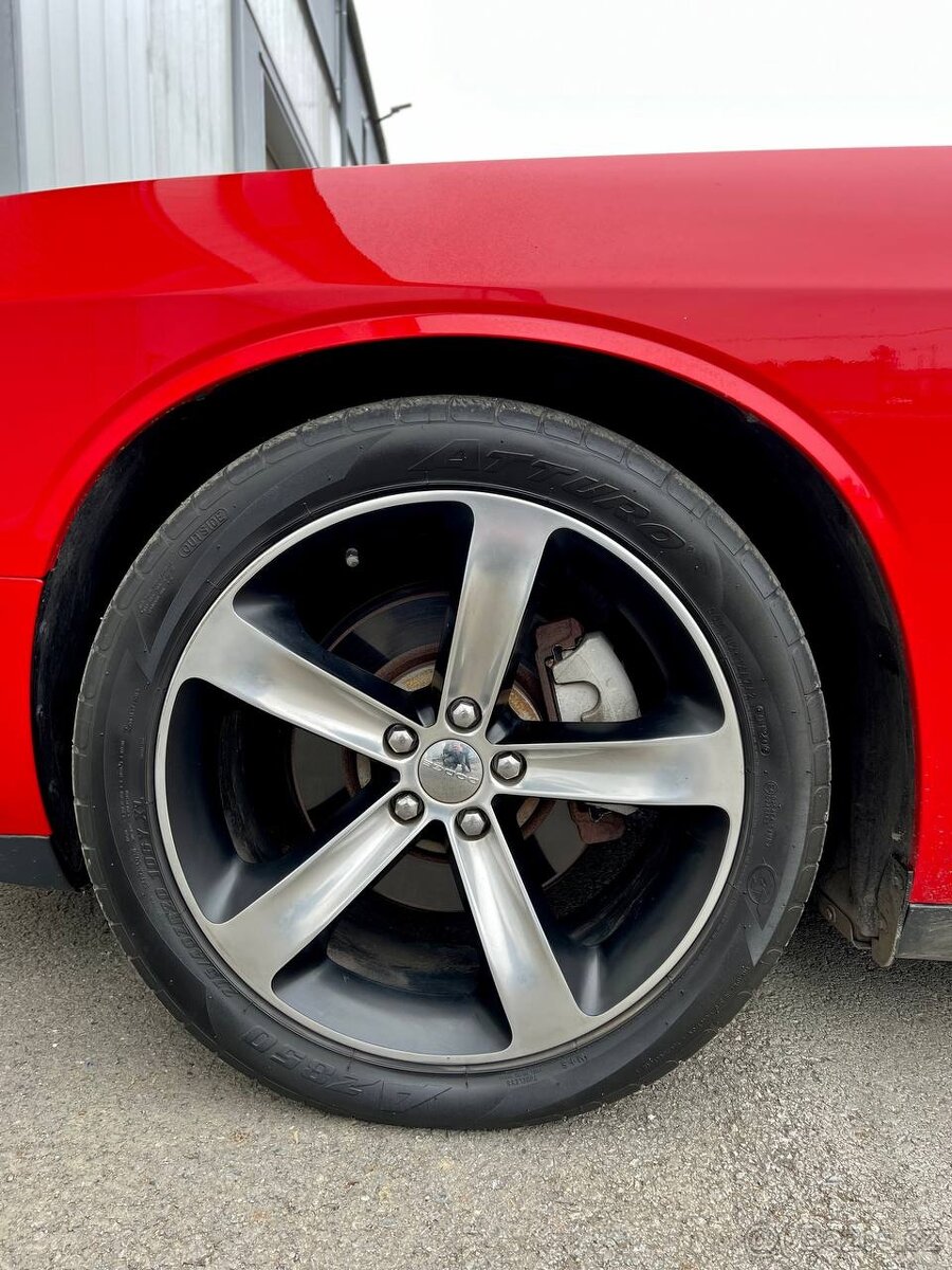 DODGE CHALLENGER R/T SHAKER V8 HEMI 280 KW MANUAL - 7