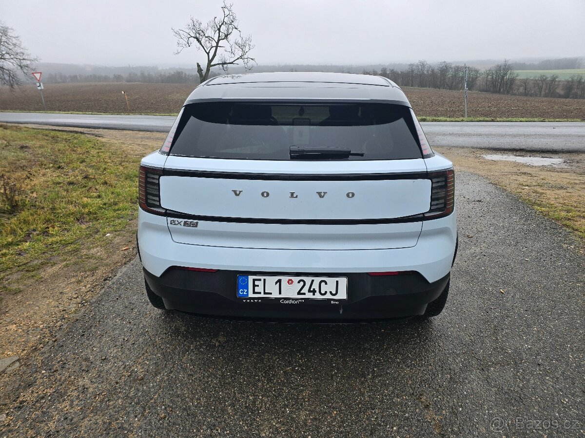 VOLVO EX30 PURE ELECTRIC SINGLE ENGINE XTENDED RANGE AUT PL - 7