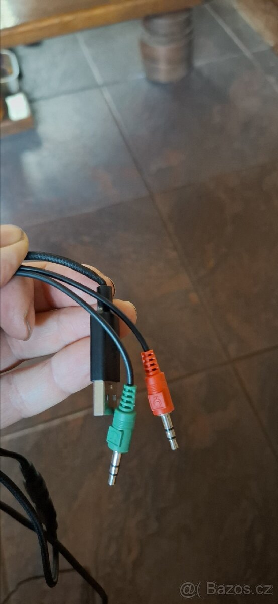 Herní drátová sluchátka Lamax Heroes Defender - 7