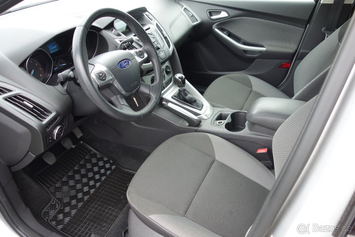 Ford Focus 1.6 TREND 77kW 2012 ČR - 7