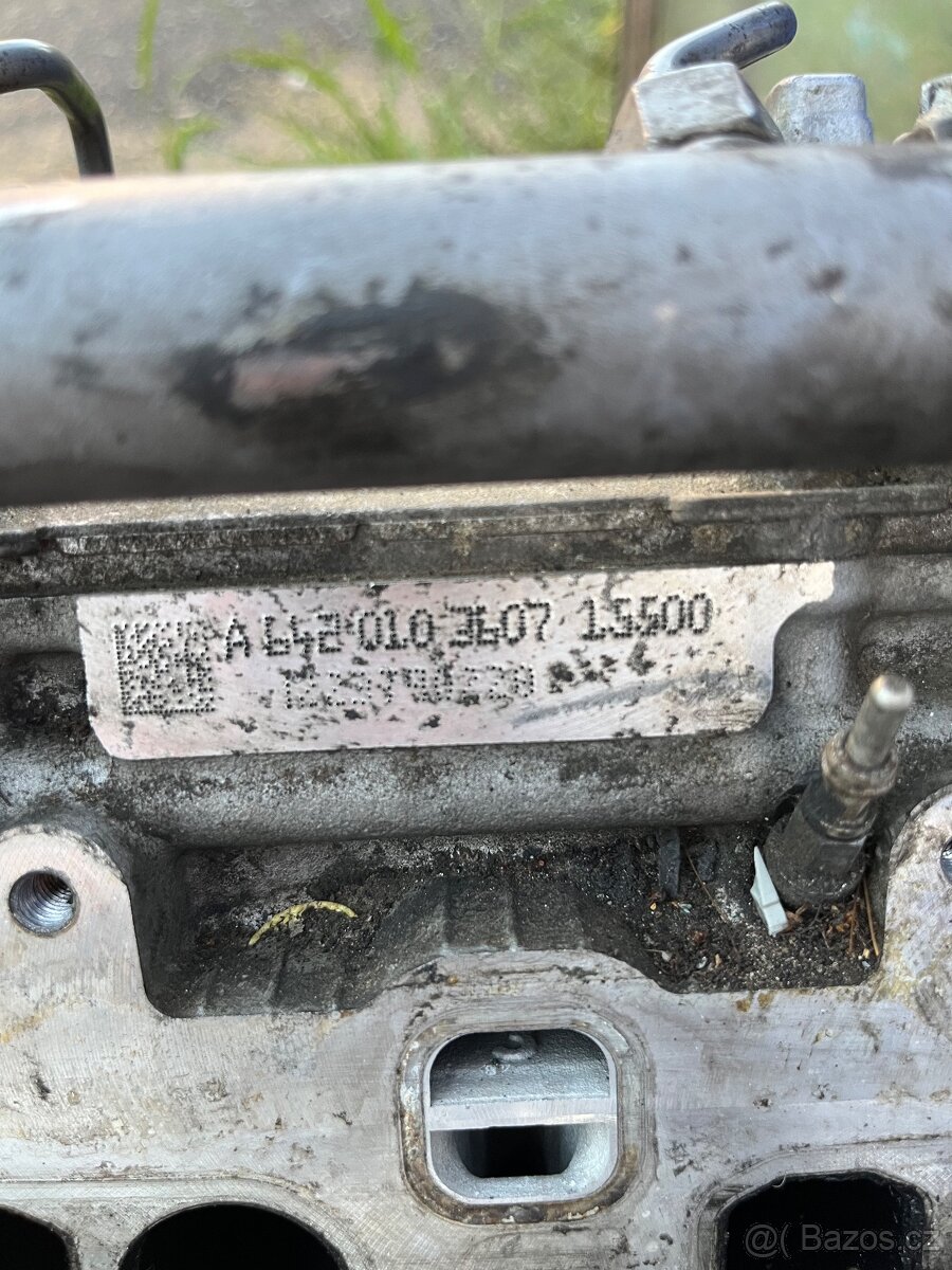 náhradni dily na motor OM 642.858 - 7