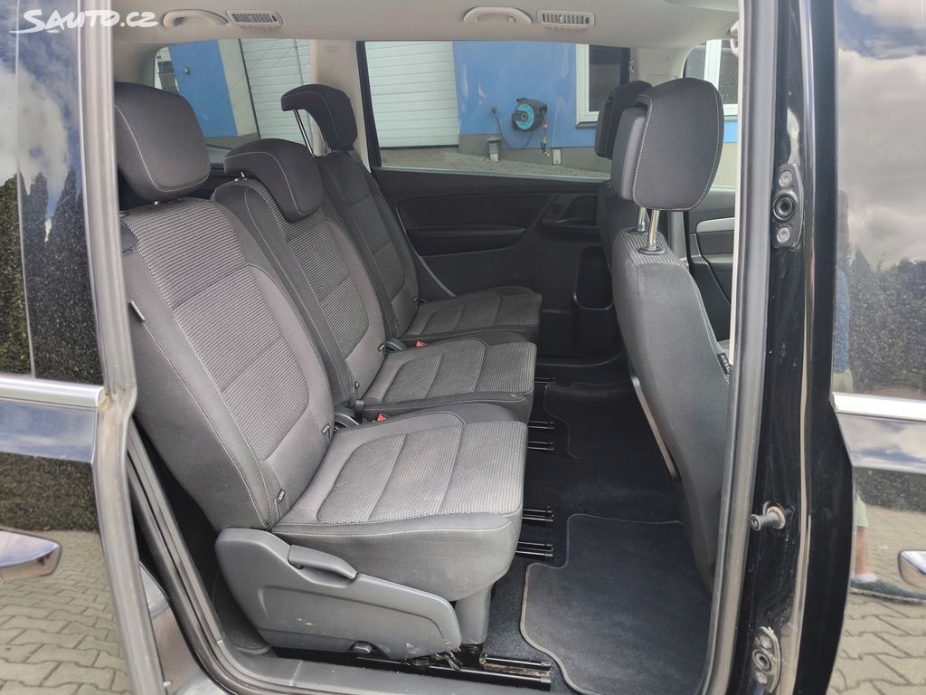 Volkswagen Sharan, 2.0 TDi - 7