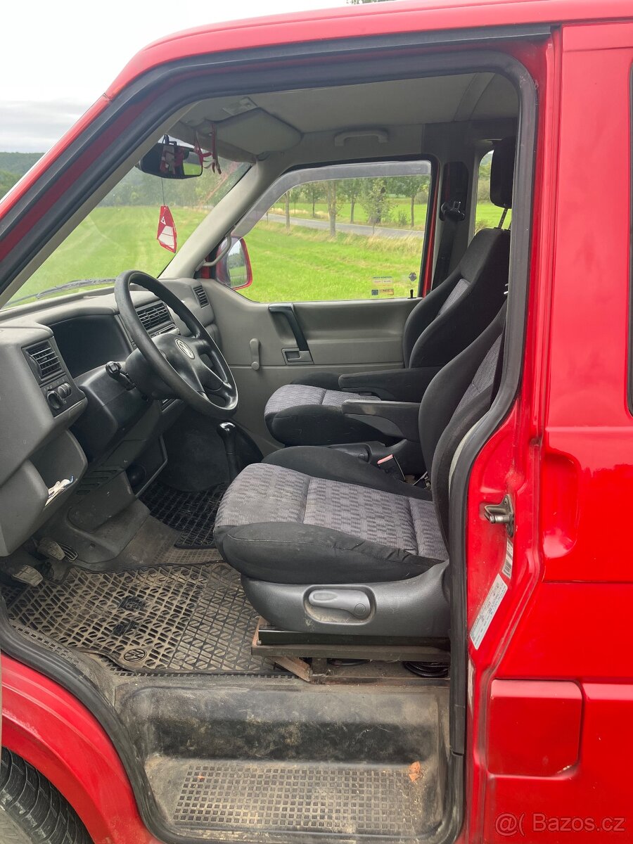 Transporter T4 s posteli 2.5tdi 75kw - 7
