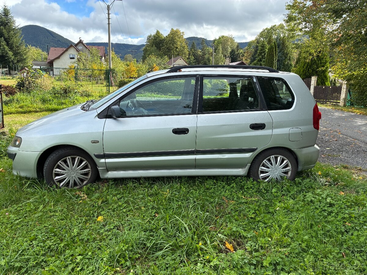 Mitsubishi Space Star - 7