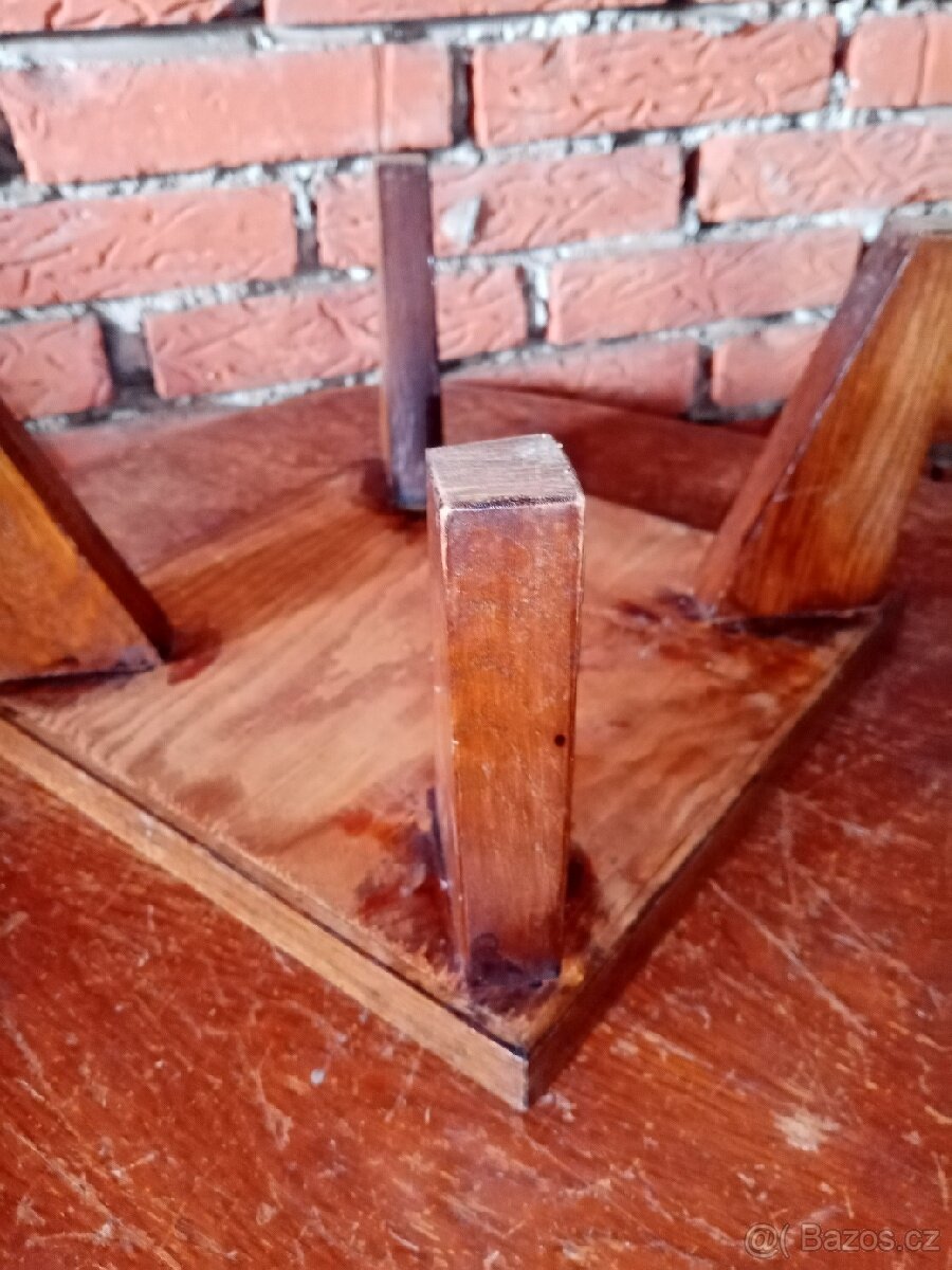 Starožitný stolek s opaxitovým sklem pod květináč - 7