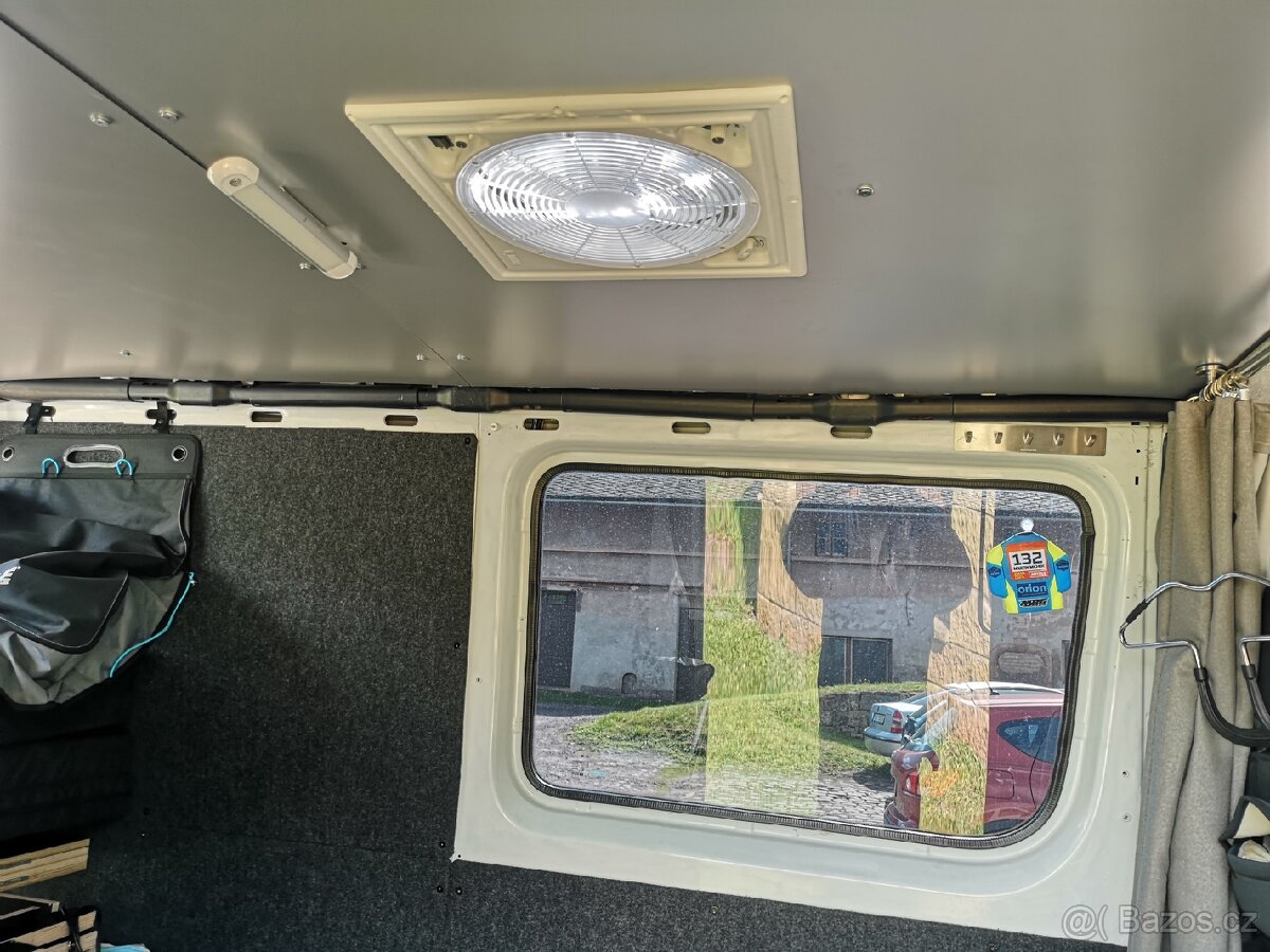 Obytná dodávka Mercedes Sprinter 906 - 7