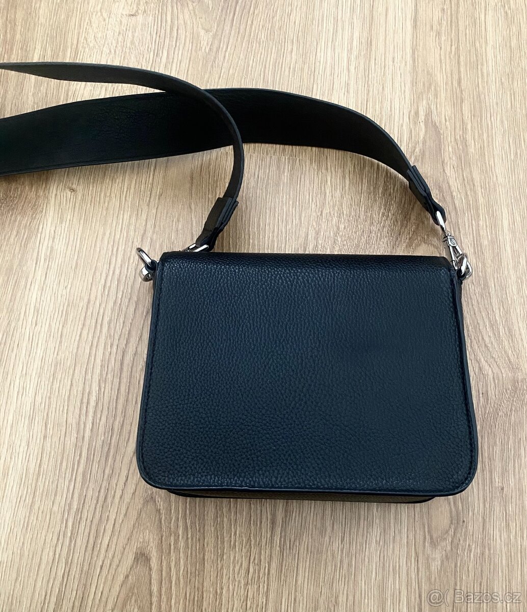Nová černá crossbody kabelka HM - 7