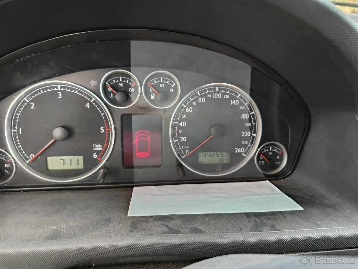 VW Sharan 1.9 TDI - 7