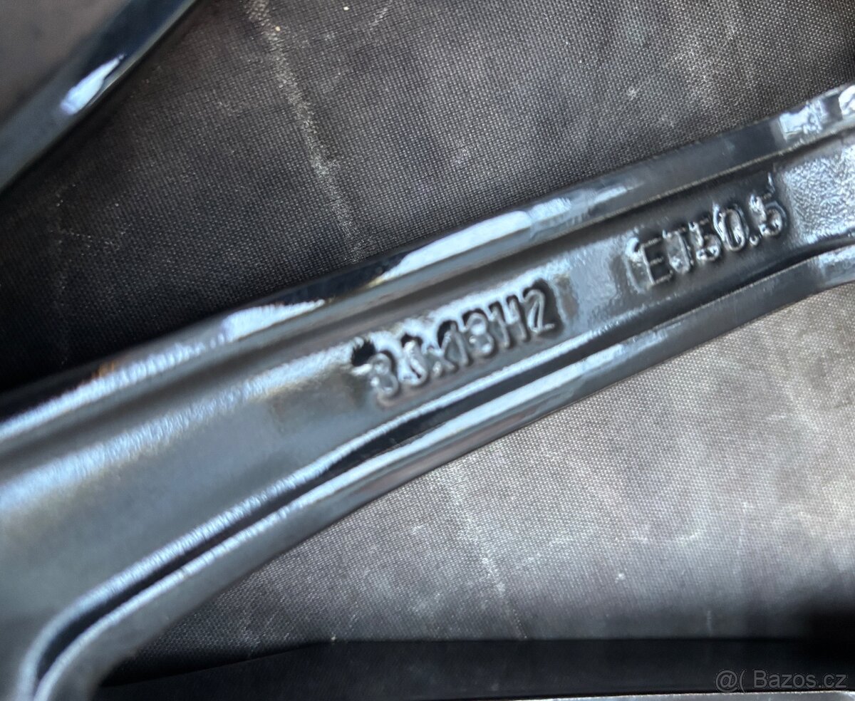 Originální Alu kola AMG Mercedes-Benz Cla R18 Dvourozměr - 7