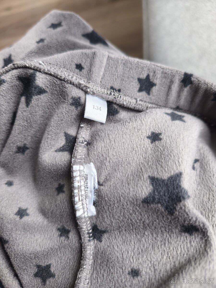 Dívčí pyžamo C&A - 134 - 7