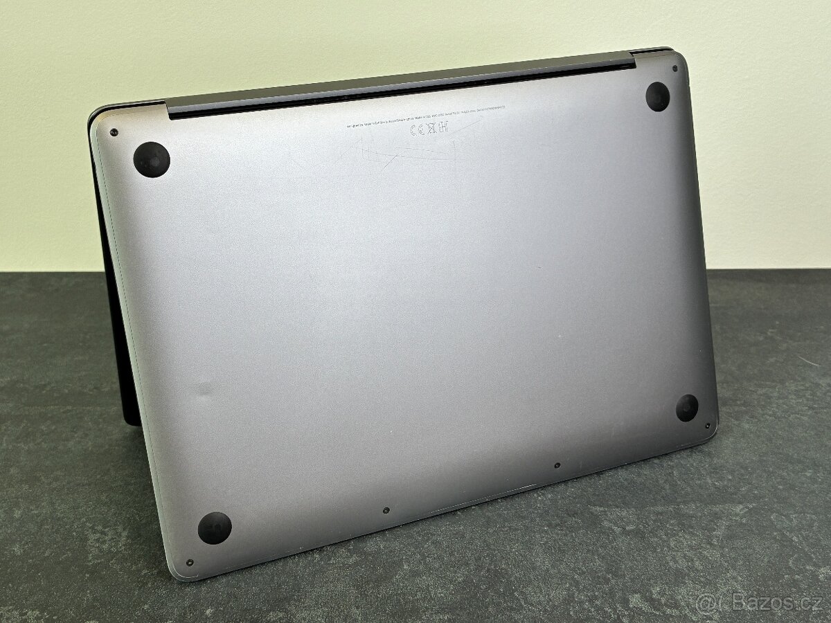 MacBook Pro 13'' 2017 / i5 / 8GB RAM / 128GB SSD - DPH - 7