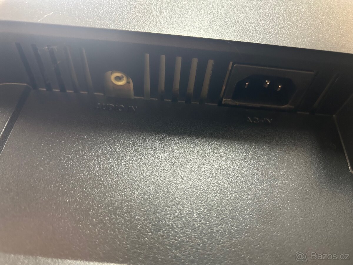 Monitor Asus 20” s reproduktory - 7