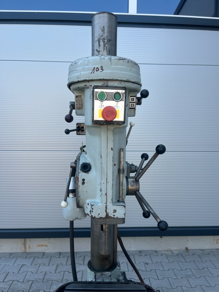 103. Sloupová vrtačka VS32B - 7