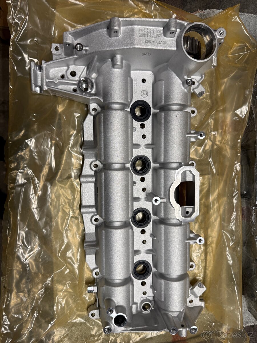 Víko ventilů + hlava válců Ford Transit/Custom - 7