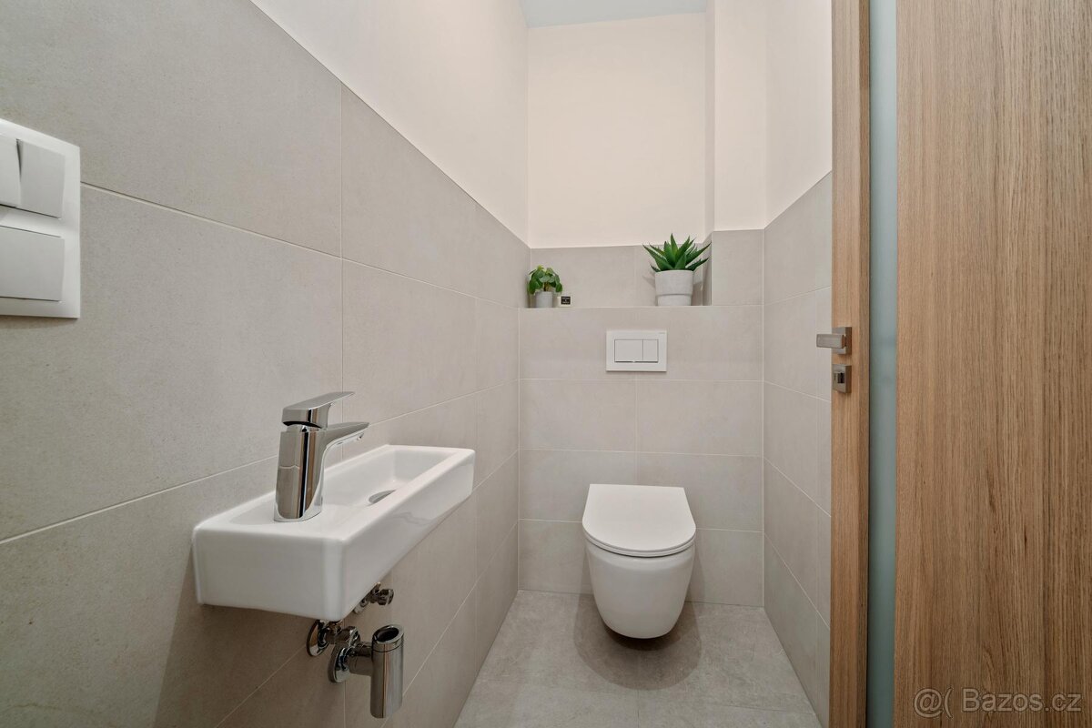 Rodinný dům 4+kk, Holešovice, Chroustovice - 7