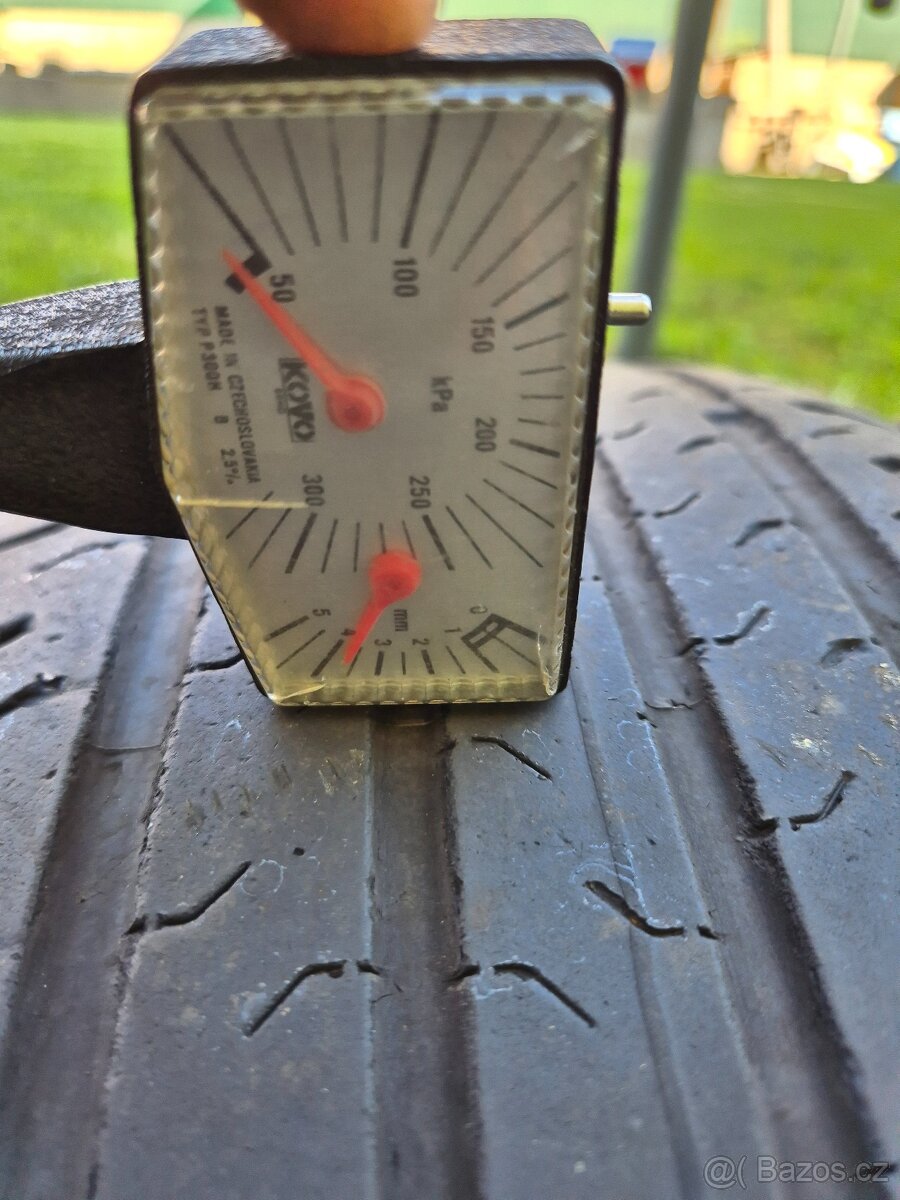 Letní pneu Continental 235/55 R17 - 7