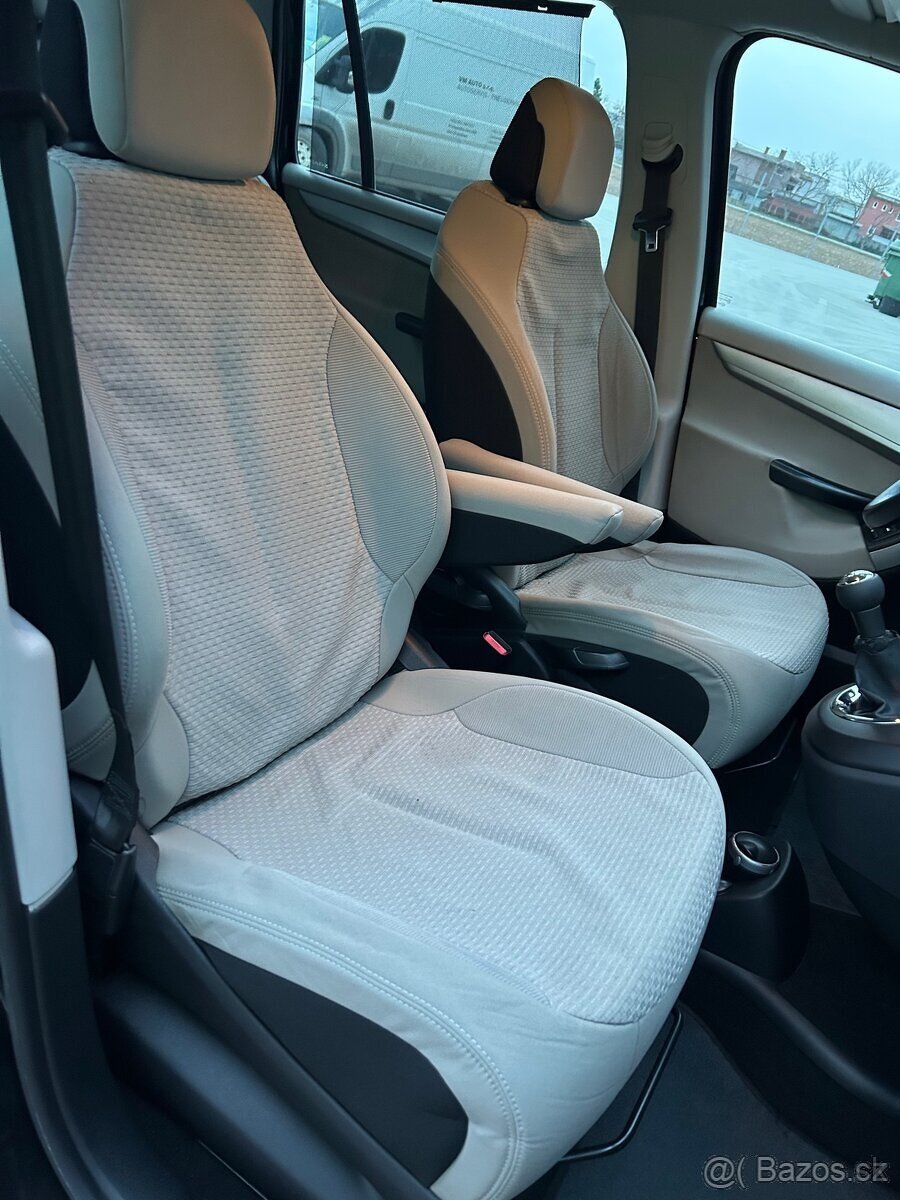 Citroën C4 1.6 HDI 80kw - 7