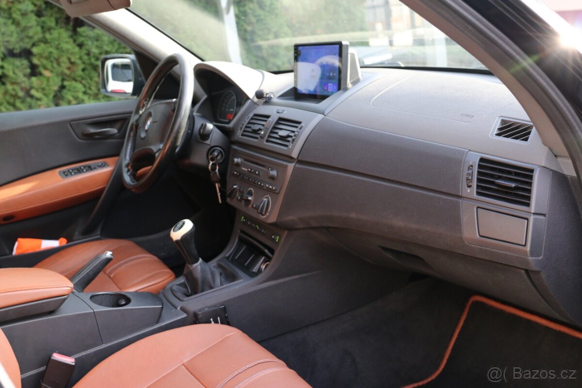 BMW X3 3.0 150KW, 4x4, Tažné , Serv.k - 7