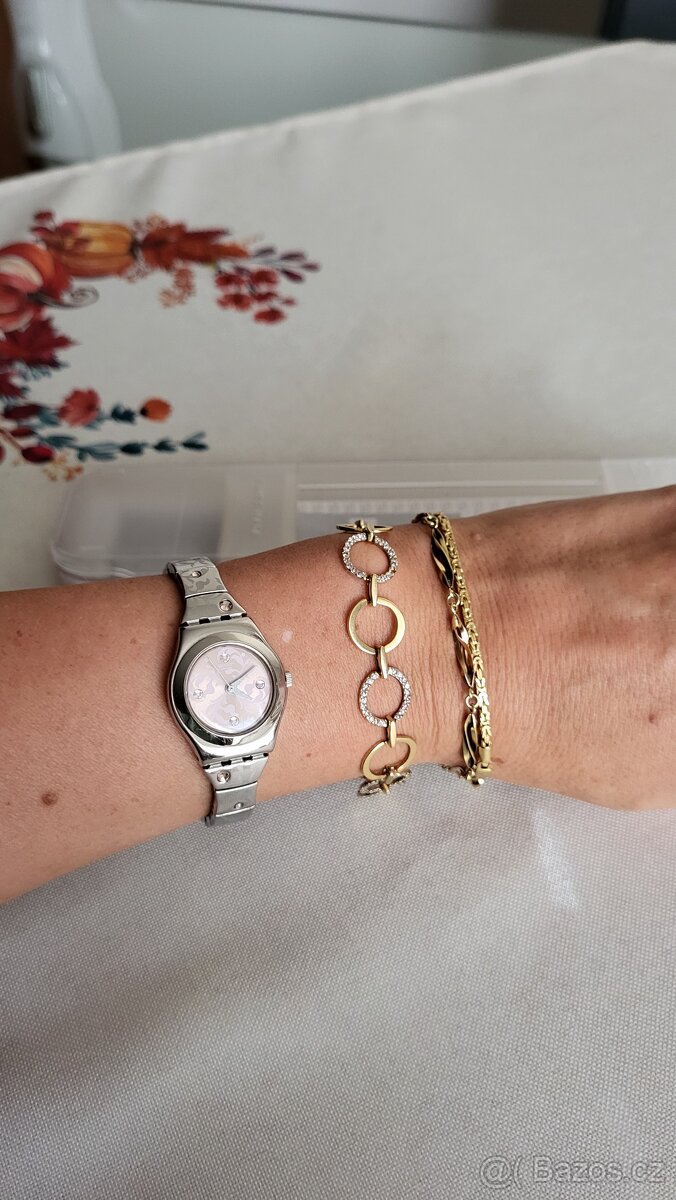 Dámské hodinky SWATCH - 7