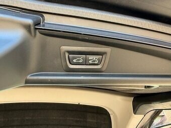 BMW F07 530xd 180kW náhradní díly - 7