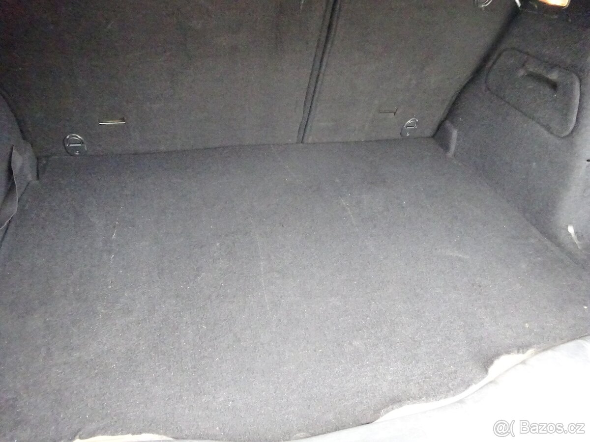 Peugeot 207 1,6 HDI - 7