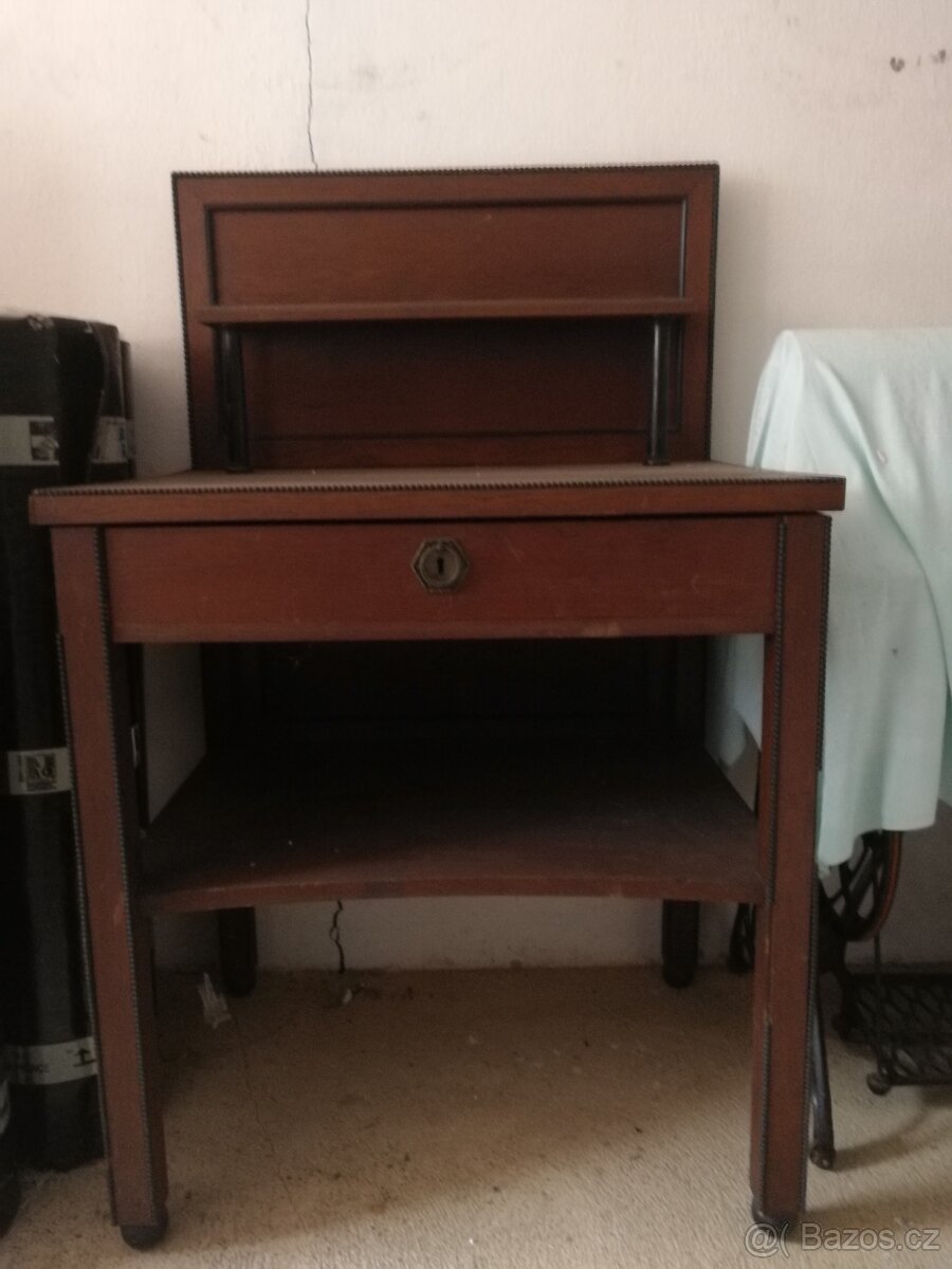 Prodám starožitný nábytek - 7