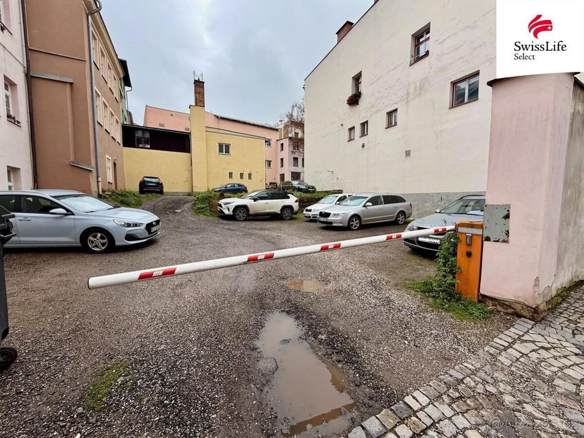Pronájem bytu 1+kk 35 m2 Krakonošovo náměstí, Trutnov - 7