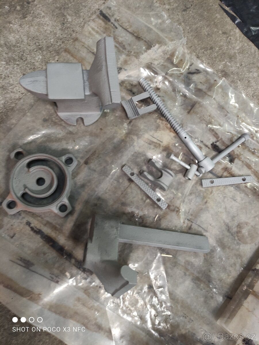 Pískování tryskání veteránských dílů a starožitností - 7